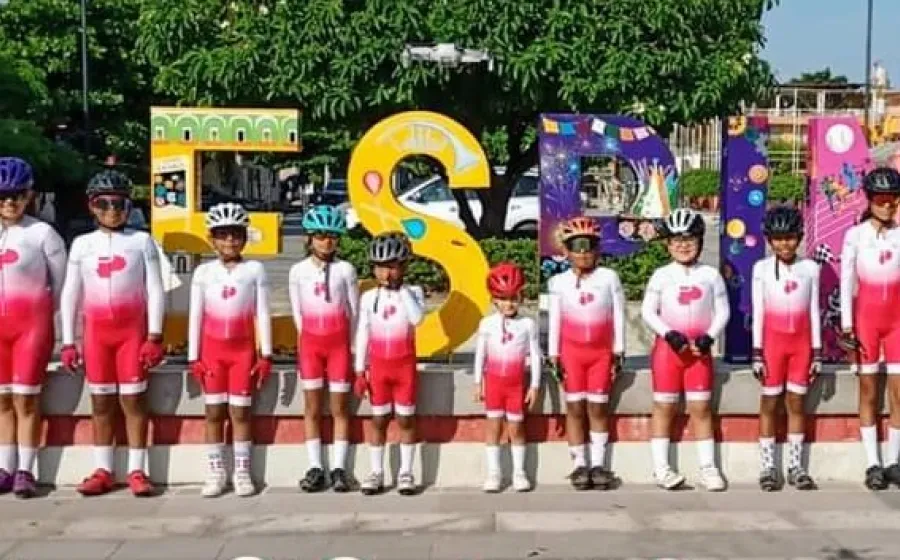 El club de ciclismo El Espinal Cuevas Custom tuvo activa participación en San Luis Potosí. 