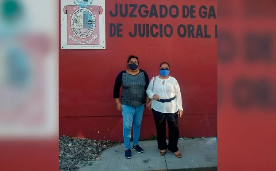El Grupo de Mujeres 8 de Marzo pide justicia para la víctima de abuso sexual, ya que el presunto fue absuelto por tres jueces en Salina Cruz.