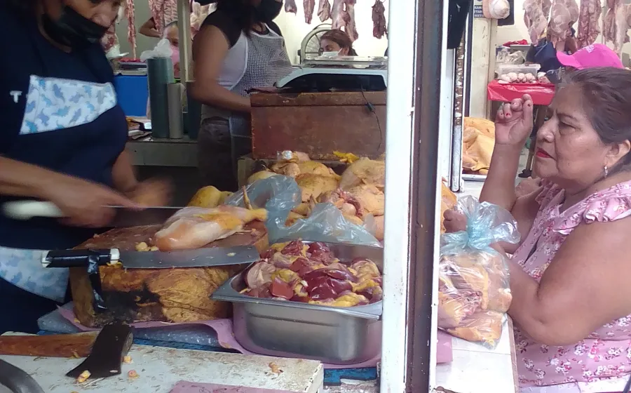 pollo_mercado