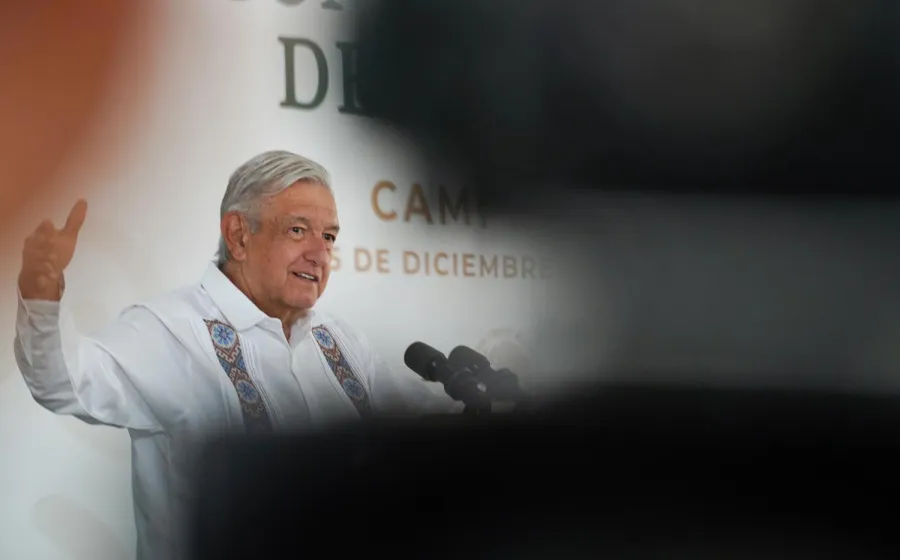 amlo_medicos