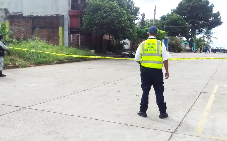 autoridades_acordonan_zona_crimen
