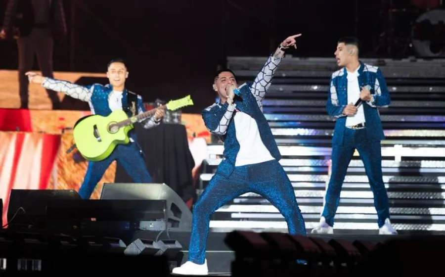 grupo_firme_concierto