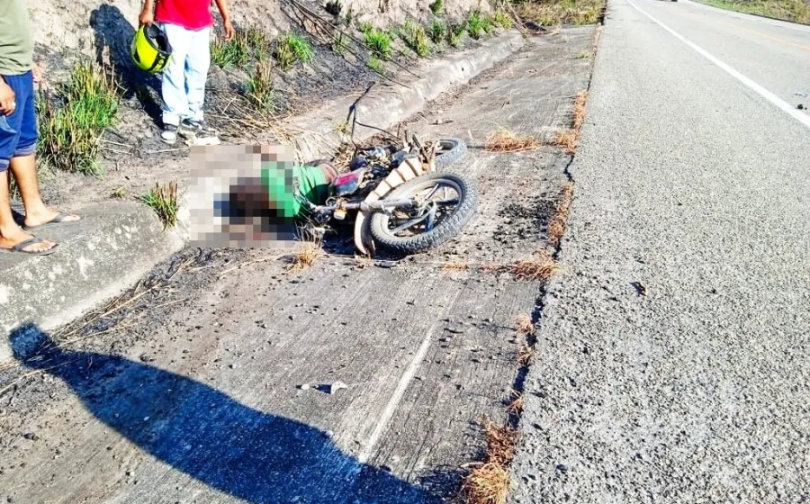 motociclista_tendido