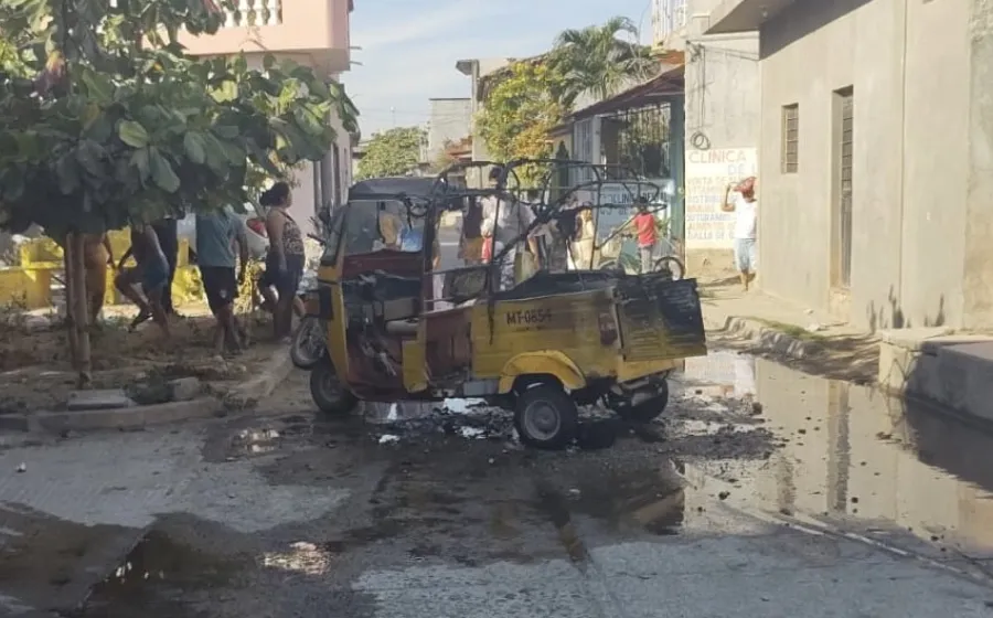 mototaxi_quemado