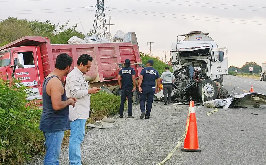 pipa_volteo_accidente