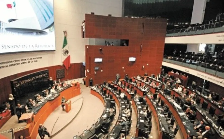senado_vacaciones