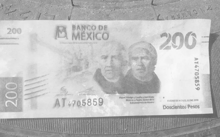 lo-sorprenden-pagando-con-billete-falso 