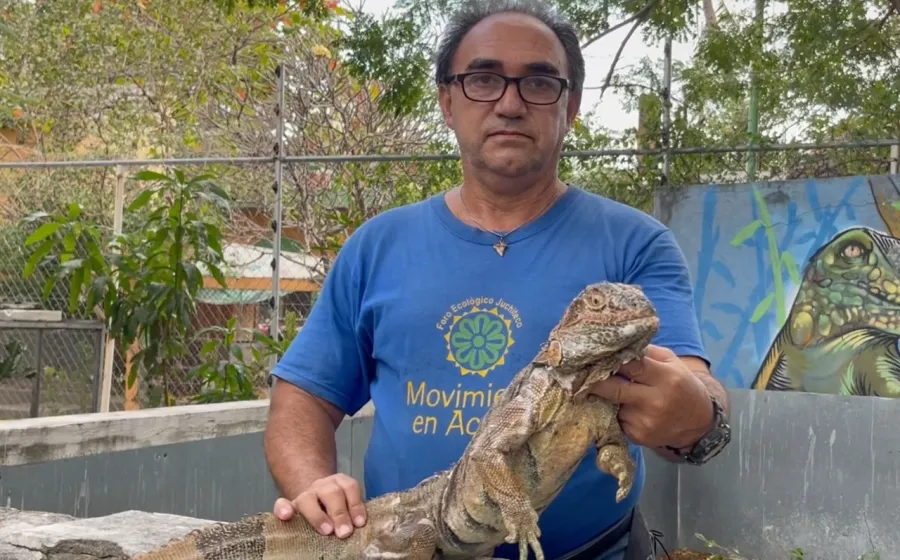 hombre-iguana