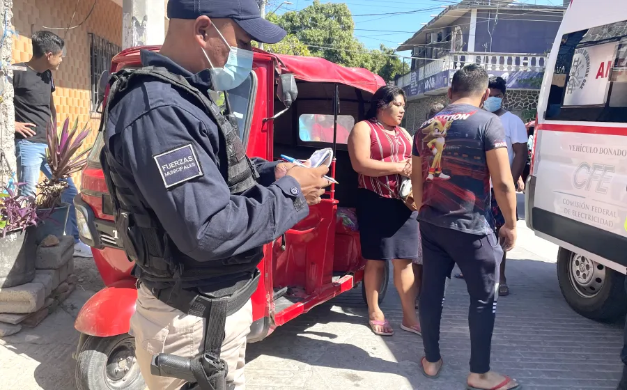 personas-choque-policia