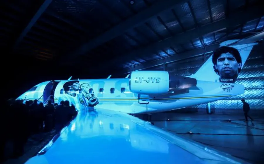 avion_maradona