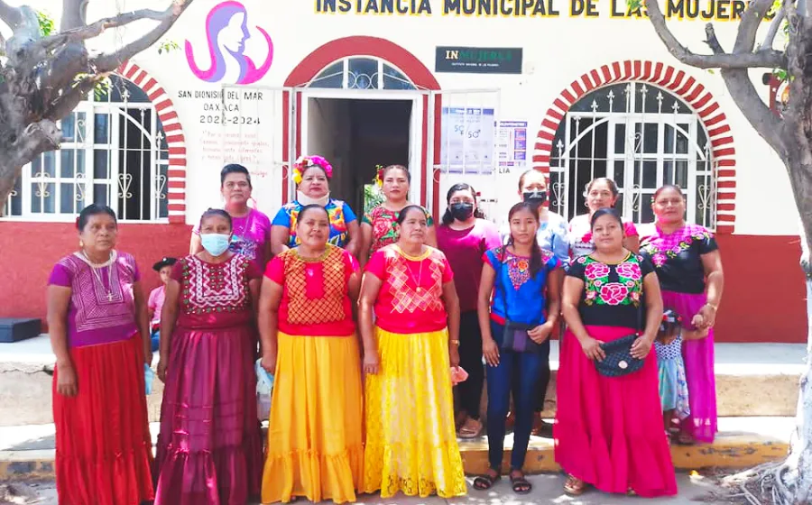 san_dionisio_mujeres