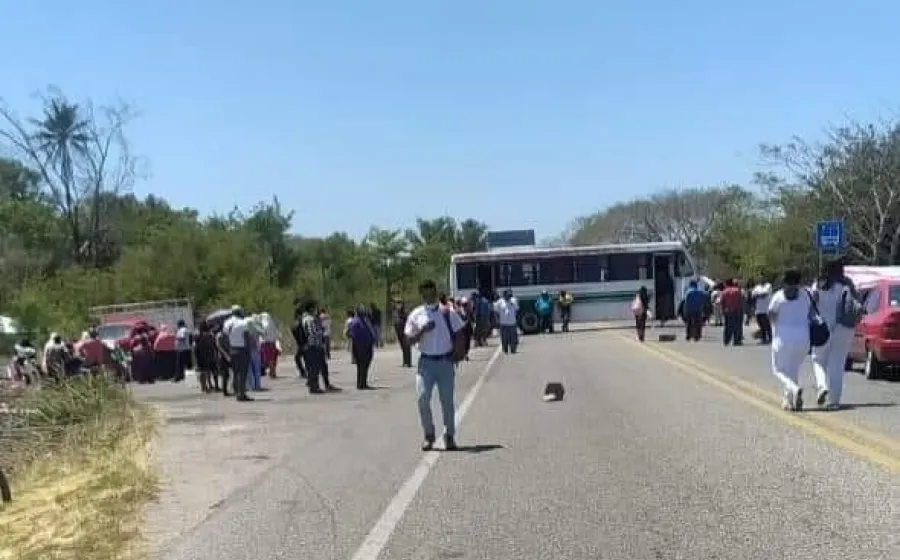 carretera-bloqueada