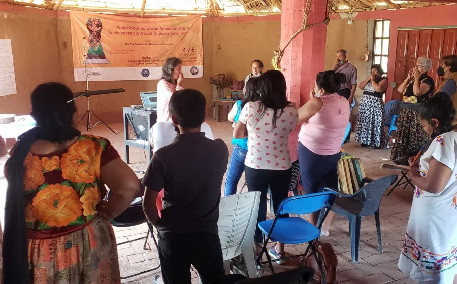 platica-de-mujeres