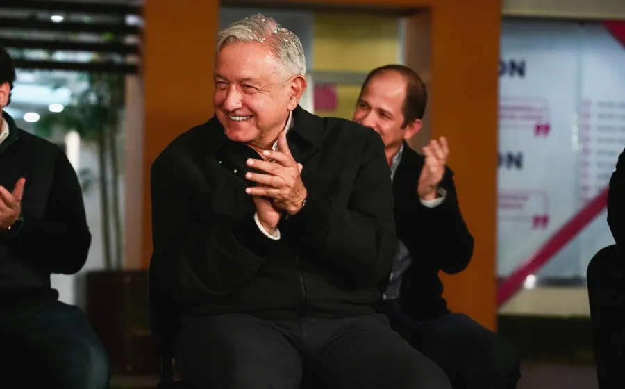 amlo_marcha_festejos