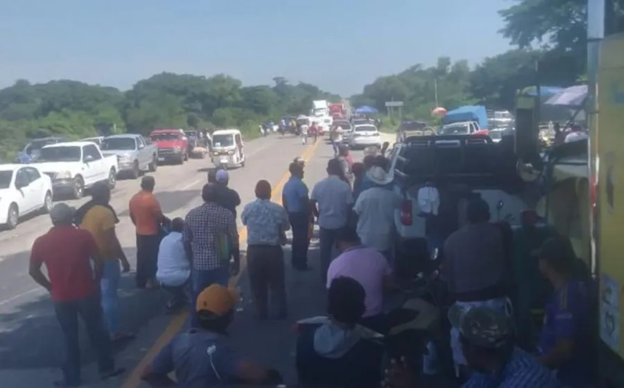 bloqueo_pescadores