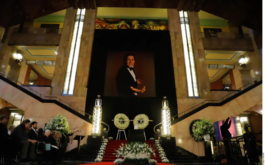 bonilla_homenaje_palacio