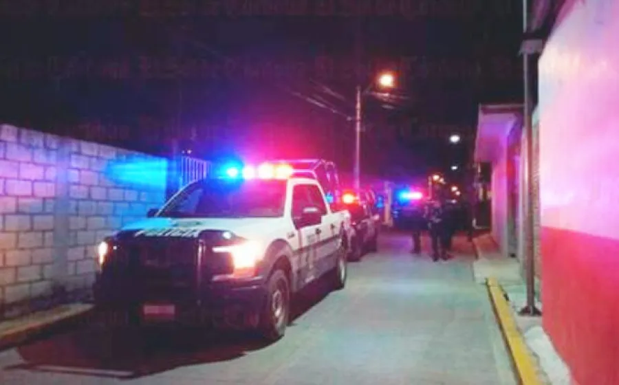 policia_ataque_patrulla