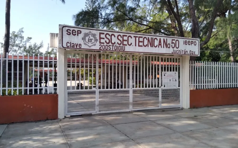 secundaria_tecnica_50_juchitan