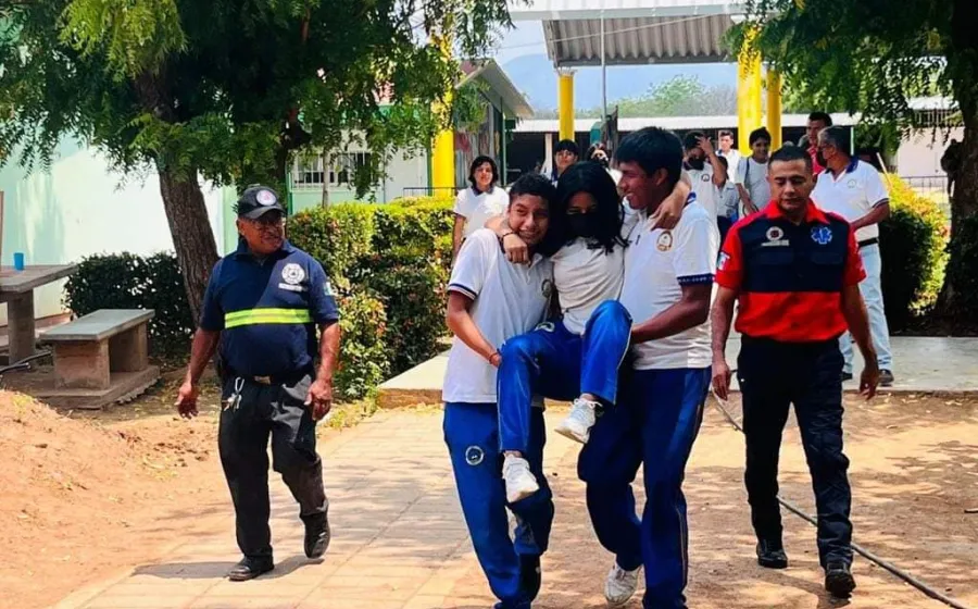 estudiantes_simulacro