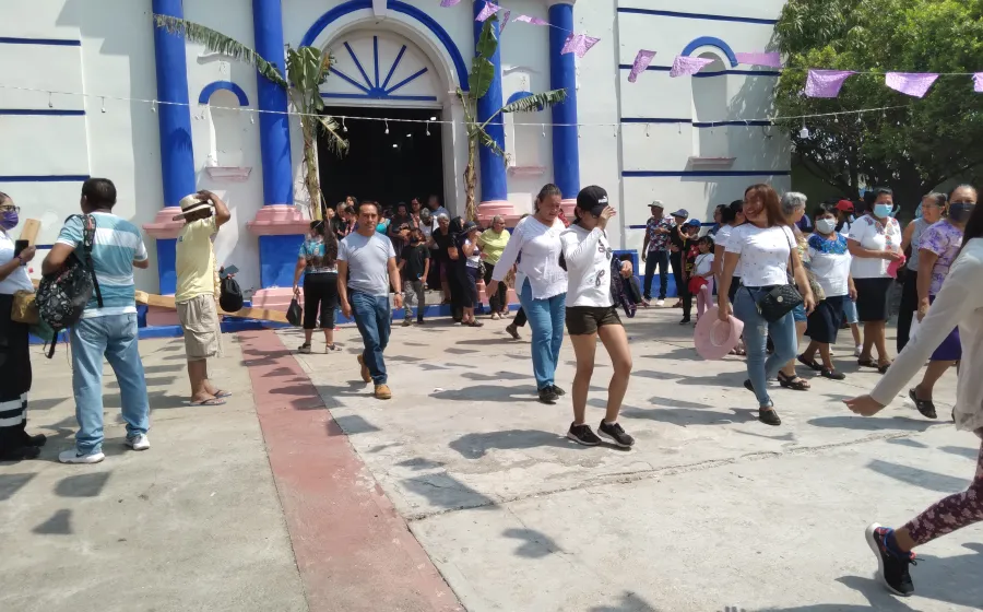 feligreses_semana_santa