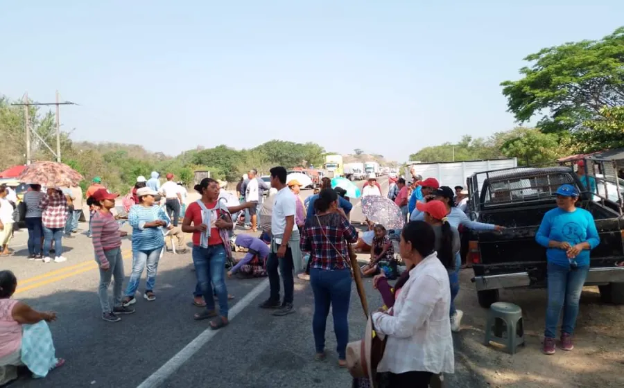 manifestantes_cfe