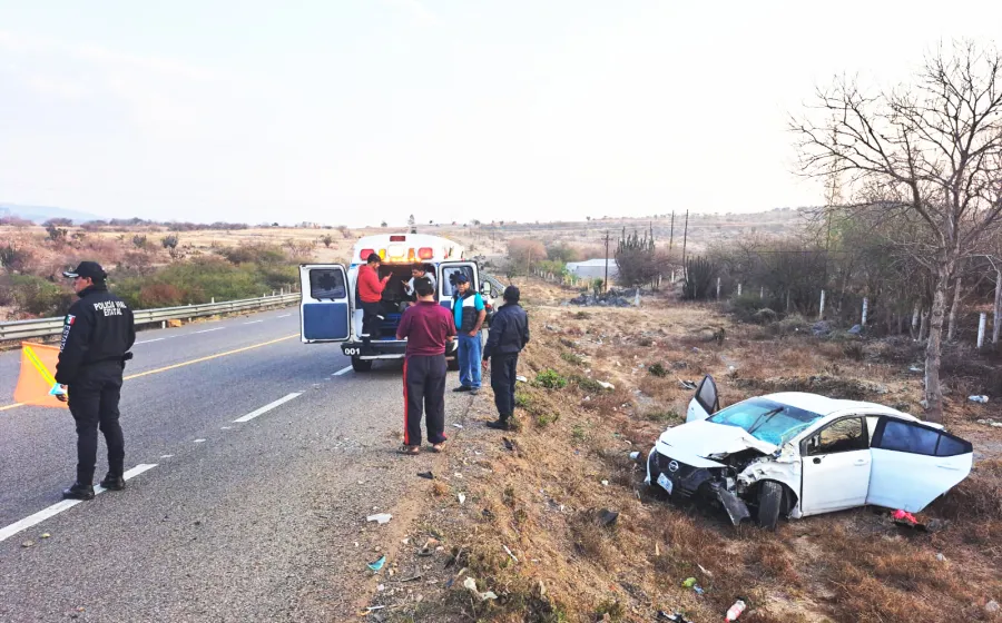 paramedicos_en_el_accidente