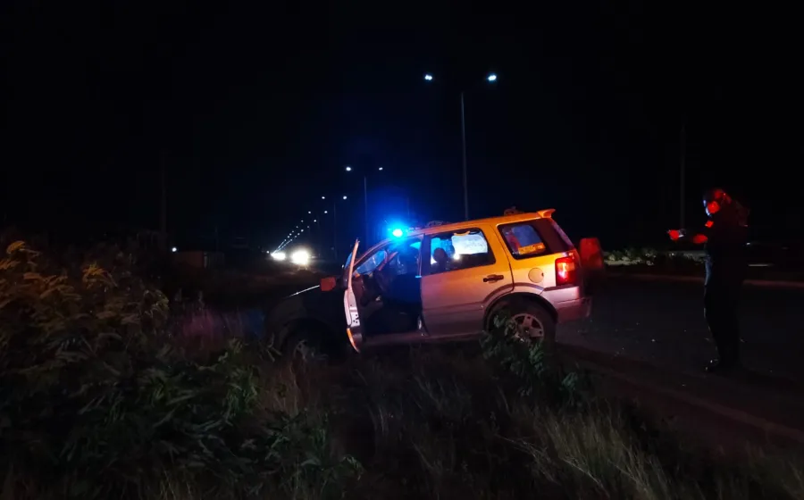 camioneta_asfalto_salida
