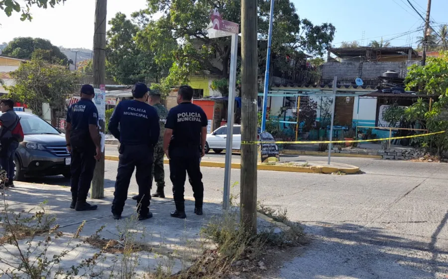 policias_en_zona_acordonada