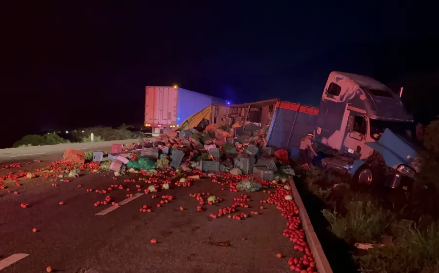 accidente_camion_verduras.