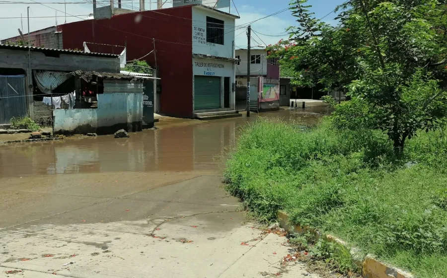 agua_estancada_lluvias.