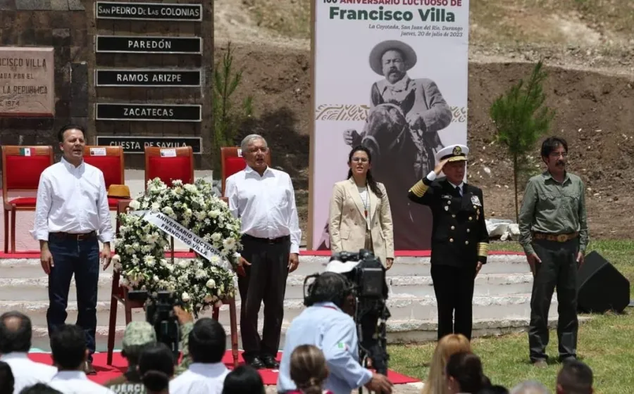 amlo_centenario_villa