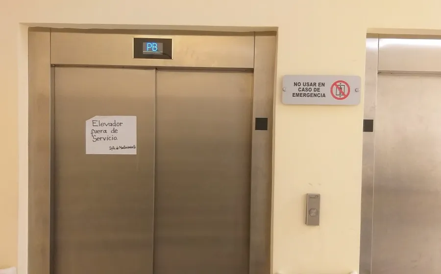 elevadores_hospital