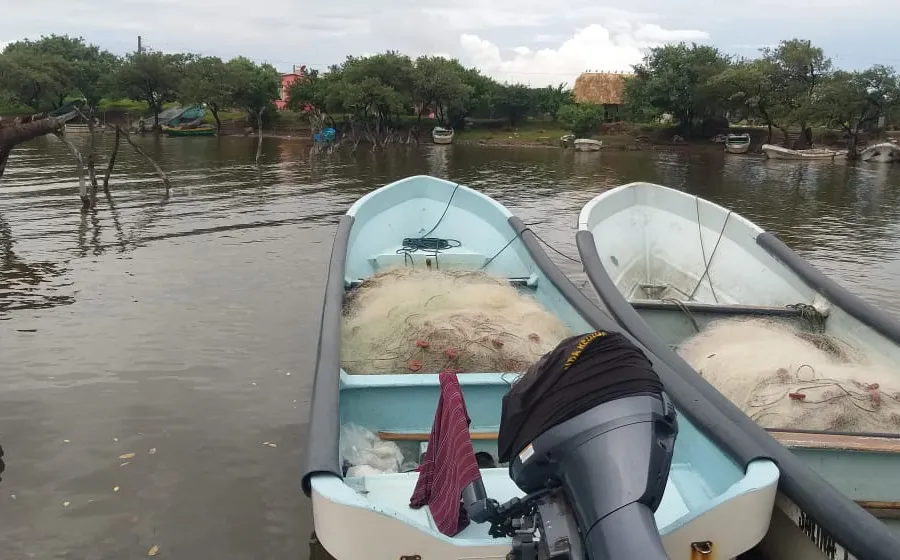 pescadores_lancha
