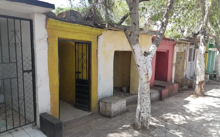 panteon_juchi.