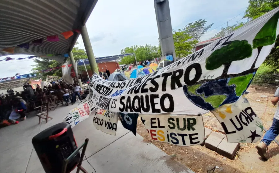 asamblea_puente_madera