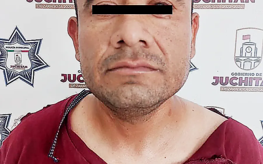 El presunto ladrón de vehículos fue detenido y dijo ser vecino del barrio San Antonio de Ciudad Ixtepec.