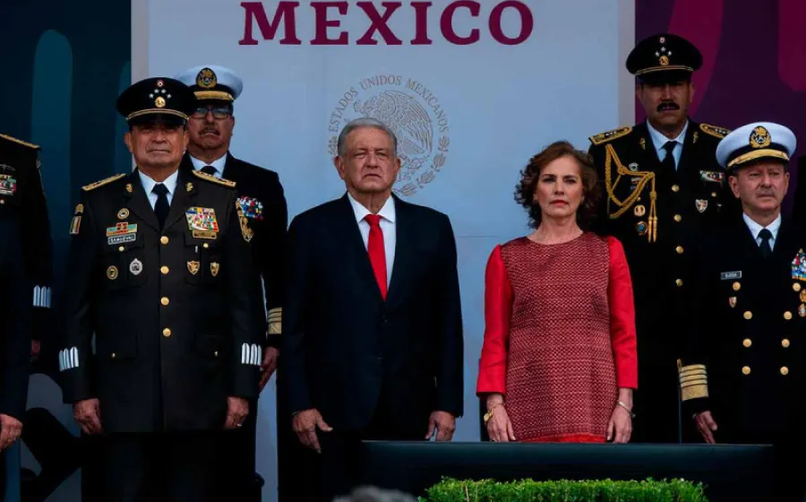 amlo_desfile