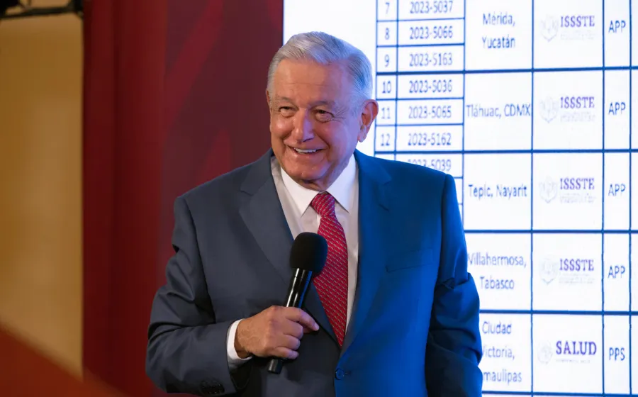 amlo_hospitales