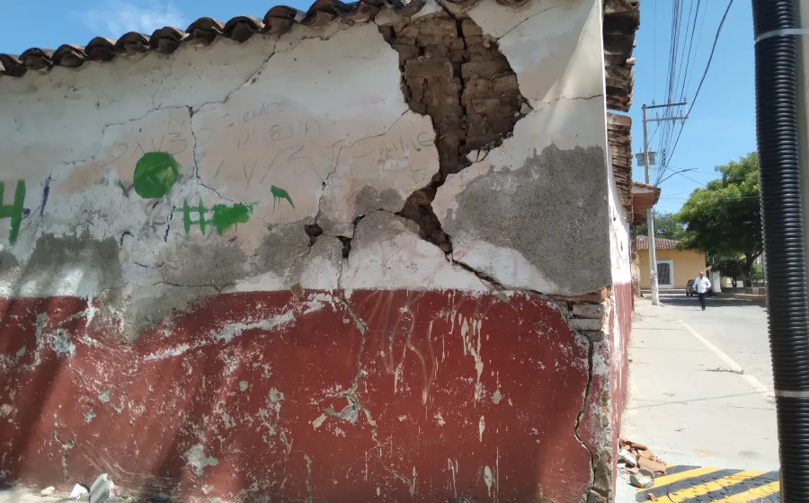 reconstruccion_sismo_pendiente