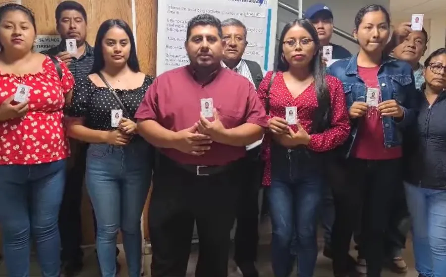 Integrantes de la planilla guinda finalmente fueron acreditados.