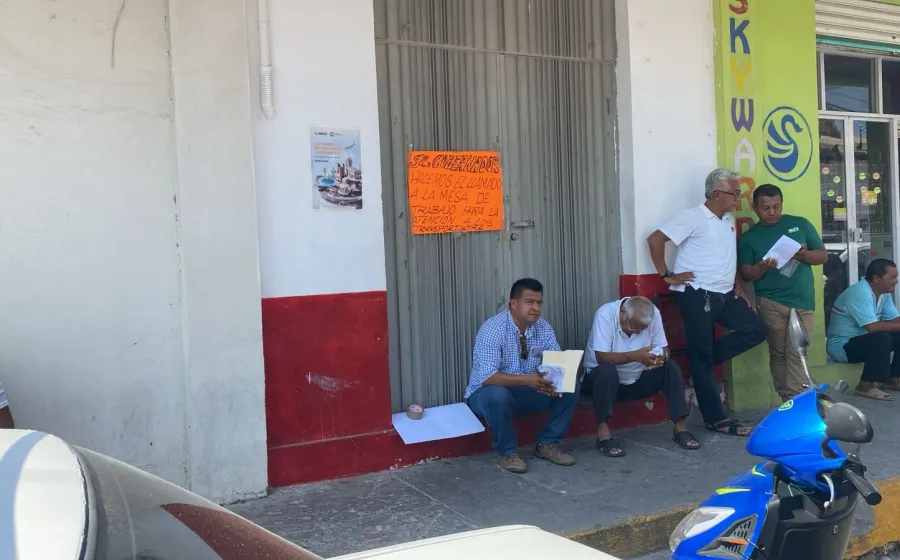taxistas_istmenos_protesta