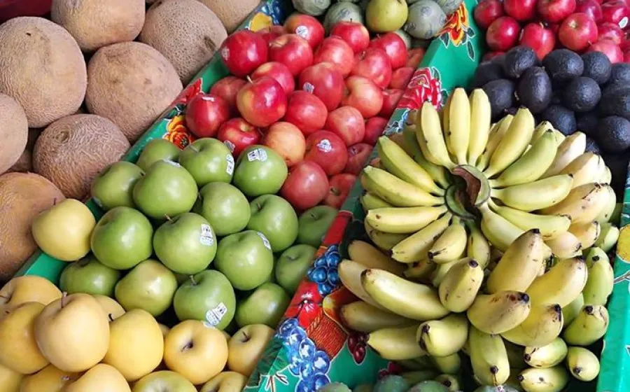 Los pretextos abundan para subir el precio de los vegetales; primero era el calor, ahora es el agua.