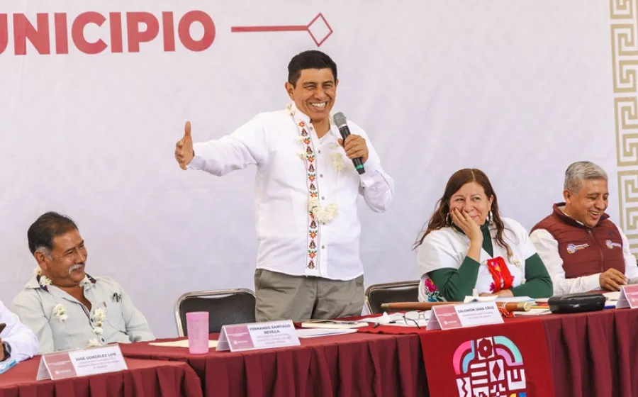 Salomón Jara Cruz, Gobernador de Oaxaca. 