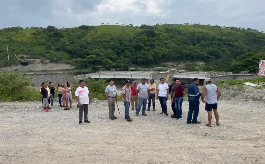 Habitantes de Chivaniza se alistan para bloquear la carretera Transístmica, en caso de no obtener respuesta favorable.
