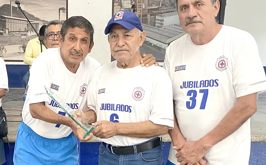 Entregaron reconocimientos a quienes dieron todo por el deporte.