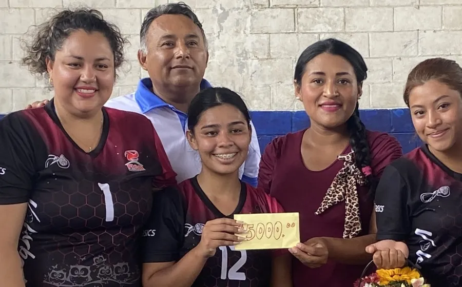 La Familia conquistó el título de manera invicta.
