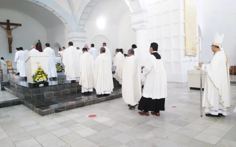 falta_sacerdotes