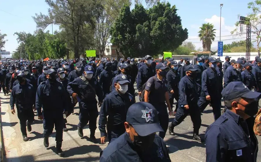 policias_juchitan_protesta