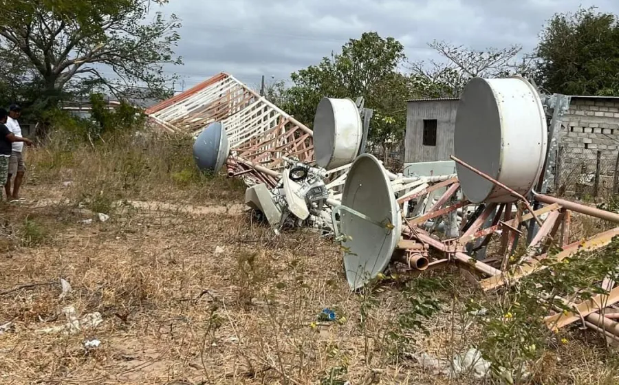 antena_caida_istmo
