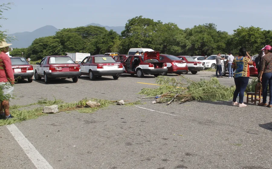 bloqueo_maestros_jalapa